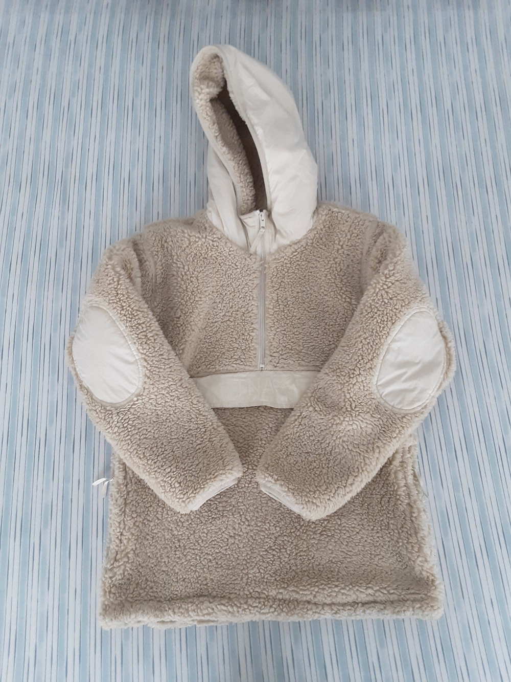 TNA Off White Fleece Anorak. - Picture 1 of 5